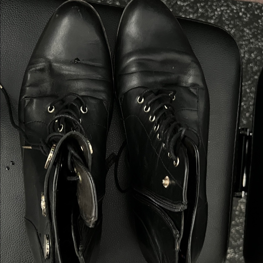 Black Leather Women’s Boots